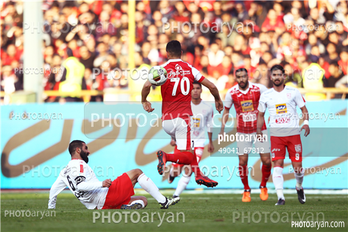 پرسپولیس 2-تراکتورسازی تبریز 0 (96/10/08)-علی علیپور,مهدی کیانی,