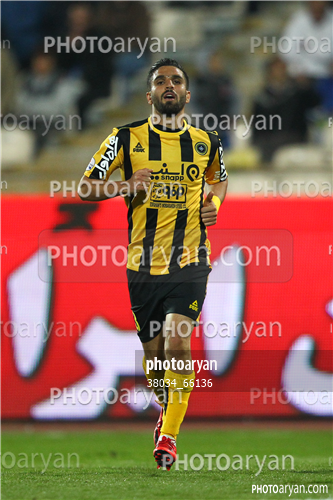 استقلال 3-سپاهان اصفهان  0 (96/09/15)-