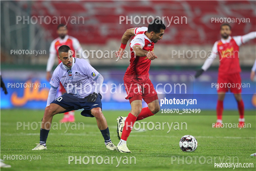 پرسپولیس 2-تراکتور 0  (1402/12/02)-