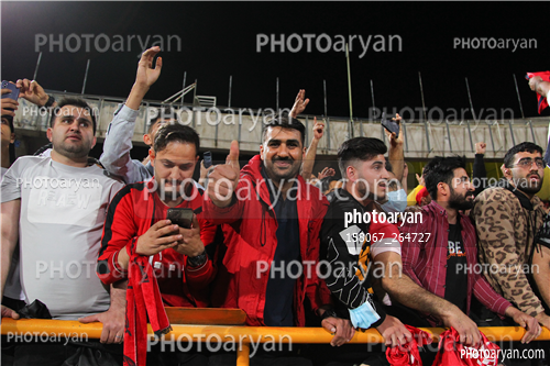 استقلال 0 (4)- نساجی مازندران  0 (5)  (1401/01/22)-تماشاگران,