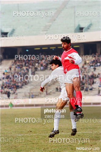 بازیکنان دهه های مختلف فوتبال ایران 2-مجتبی محرمی,