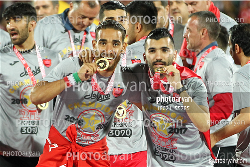 جشن قهرمانی تیم فوتبال پرسپولیس 96/01/30-محسن مسلمان,رضا کرملا چعب,