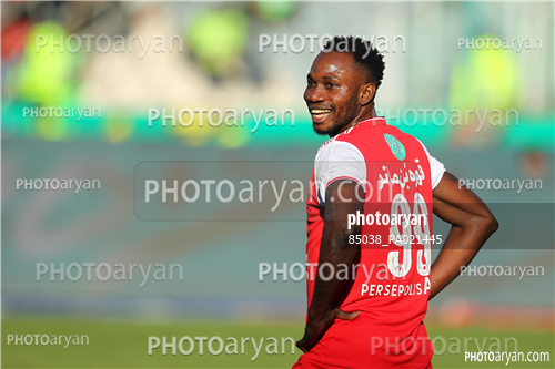 پرسپولیس 2-استقلال 2 (98/11/17)-Christian Osaguona (کریستین اوساگونا),