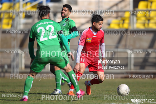 پرسپولیس 4-چوکای تالش 1(07/10/98)-کمال کامیابی نیا,