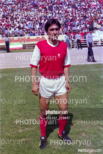 بازیکنان دهه های مختلف فوتبال ایران28-ناصر محمدخانی,