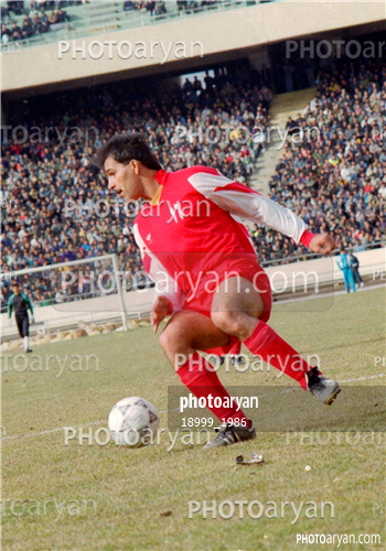 بازیکنان دهه های مختلف فوتبال ایران 3-کریم باوی,