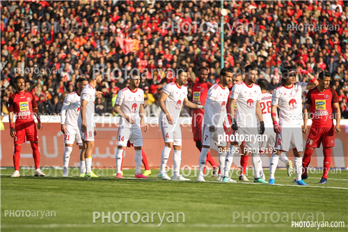 پرسپولیس 2-تراکتور سازی 0 (98/11/06)-شجاع خلیل زاده,علی علیپور,مسعود شجاعی,اکبر ایمانی,اشکان دژاگه,محمدرضا خانزاده,ایمان سلیمی,Christian Osaguona (کریستین اوساگونا),رضا اسدی,میثم تیموری,