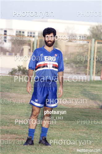 بازیکنان دهه های مختلف فوتبال ایران 3-شاهرخ بیانی,