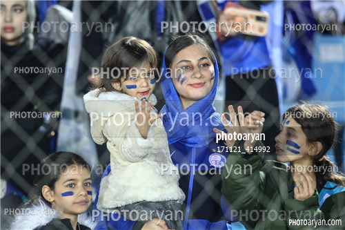 استقلال 0-تراکتور 2    (1403/08/10)-