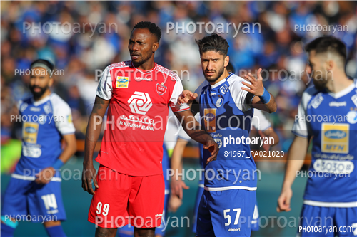 پرسپولیس 2-استقلال 2 (98/11/17)-شاهین طاهرخانی,Christian Osaguona (کریستین اوساگونا),