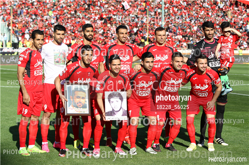 پرسپولیس 4-پدیده  مشهد 0-96/01/30-محمد انصاری,صادق محرمی,مهدی طارمی,سامان نریمان جهان,سروش رفیعی,علیرضا بیرانوند,حسین ماهینی,وحید امیری,علی علیپور,سید جلال حسینی,کمال کامیابی نیا,طاها بیرانوند,