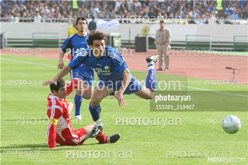 پرسپولیس 0-استقلال 0 (1384/12/19)-