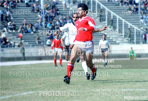 بازیکنان دهه های مختلف فوتبال ایران24 -