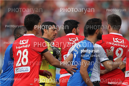 پرسپولیس 1-استقلال 0 (98/01/10)-سید مهدی رحمتی,مهدی ترابی,آرمین سهرابیان,محمد نادری,ماریو بودیمیرMario Budimir,اسماعیل گنسالوس(ایسما)Esmaël Gonçalves,