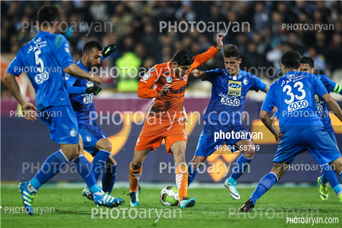 استقلال 1-سایپا  1(96/10/22)-وریا غفوری,سید مجید حسینی,مهدی ترابی,خسرو حیدری,پژمان منتظری,روزبه چشمی,