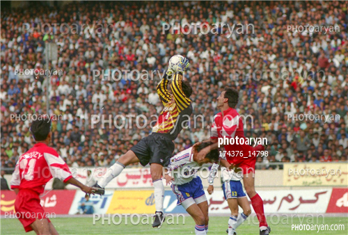 بازیکنان دهه های مختلف فوتبال ایران 41-