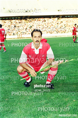 بازیکنان دهه های مختلف فوتبال ایران 2-مجید نامجو مطلق,