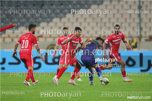  پرسپولیس 1- گل گهر  1 (1400/08/15)-