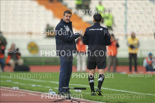 <span style='background: #33747a;box-shadow: 2px 3px 5px black;font-weight: 300;font-size: 10px;border-radius: 2px;margin: 2px;color: #fff;padding: 2px 5px;font - size: 10px;line - height: 22px; '>آندرا استراماچیونی Andrea Stramaccioni</span> 