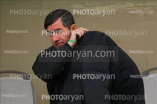 لیگ برترهفته 17،فصل 1404-1405 (دوره بیست و پنجم) ورزشگاه پاس قوامین اکباتان (دستگردی) -جمعه سوم بهمن  ماه 1404 ، ساعت 14:00  -پرسپولیس 2-سپاهان 1-گلهای پرسپولیس توسط استون اورانوف در دقیقه 53 و ایگور سرگیف در دقیقه  72 بثمر رسید و تک گل سپاهان توسط  ریکاردو الوز در دقیقه 90+13 از روی نقطه پنالتی بثمر رسید.