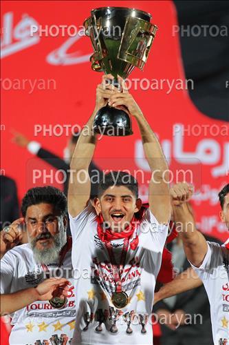 <span style='background: #33747a;box-shadow: 2px 3px 5px black;font-weight: 300;font-size: 10px;border-radius: 2px;margin: 2px;color: #fff;padding: 2px 5px;font - size: 10px;line - height: 22px; '>داوود کاشانی</span> <span style='background: #33747a;box-shadow: 2px 3px 5px black;font-weight: 300;font-size: 10px;border-radius: 2px;margin: 2px;color: #fff;padding: 2px 5px;font - size: 10px;line - height: 22px; '>مهدی ترابی</span> 