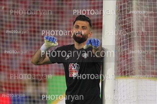 <span style='background: #33747a;box-shadow: 2px 3px 5px black;font-weight: 300;font-size: 10px;border-radius: 2px;margin: 2px;color: #fff;padding: 2px 5px;font - size: 10px;line - height: 22px; '>یوسف بهزادی</span> 