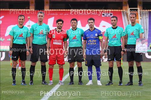 <span style='background: #33747a;box-shadow: 2px 3px 5px black;font-weight: 300;font-size: 10px;border-radius: 2px;margin: 2px;color: #fff;padding: 2px 5px;font - size: 10px;line - height: 22px; '>علیرضا فغانی</span> <span style='background: #33747a;box-shadow: 2px 3px 5px black;font-weight: 300;font-size: 10px;border-radius: 2px;margin: 2px;color: #fff;padding: 2px 5px;font - size: 10px;line - height: 22px; '>وریا غفوری</span> <span style='background: #33747a;box-shadow: 2px 3px 5px black;font-weight: 300;font-size: 10px;border-radius: 2px;margin: 2px;color: #fff;padding: 2px 5px;font - size: 10px;line - height: 22px; '>امید عالیشاه</span> 