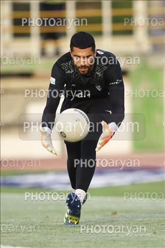 <span style='background: #33747a;font-weight: 300;font-size: 10px;box-shadow: 2px 3px 5px black;border-radius: 2px;margin: 2px;color: #fff;padding: 2px 5px;font - size: 10px;line - height: 22px; '>سید حسین حسینی</span> 