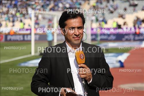 <span style='background: #33747a;box-shadow: 2px 3px 5px black;font-weight: 300;font-size: 10px;border-radius: 2px;margin: 2px;color: #fff;padding: 2px 5px;font - size: 10px;line - height: 22px; '>داود عابدی </span> 