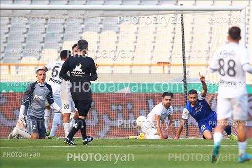 استقلال 4 -ملوان بندر انزلی 0 (1401/11/06)