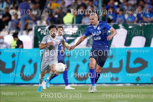 استقلال 1- شهر خودرو مشهد  0  (1401/02/19)