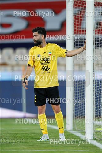 <span style='background: #33747a;box-shadow: 2px 3px 5px black;font-weight: 300;font-size: 10px;border-radius: 2px;margin: 2px;color: #fff;padding: 2px 5px;font - size: 10px;line - height: 22px; '>یاسین سلمانی</span> 