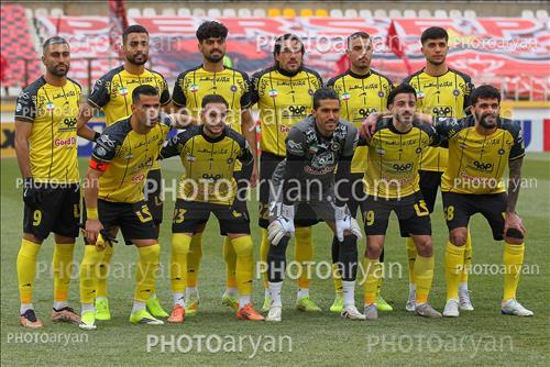 لیگ برترهفته 17،فصل 1404-1405 (دوره بیست و پنجم) ورزشگاه پاس قوامین اکباتان (دستگردی) -جمعه سوم بهمن  ماه 1404 ، ساعت 14:00  -پرسپولیس 2-سپاهان 1-گلهای پرسپولیس توسط استون اورانوف در دقیقه 53 و ایگور سرگیف در دقیقه  72 بثمر رسید و تک گل سپاهان توسط  ریکاردو الوز در دقیقه 90+13 از روی نقطه پنالتی بثمر رسید.