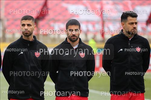 لیگ برترهفته 17،فصل 1404-1405 (دوره بیست و پنجم) ورزشگاه پاس قوامین اکباتان (دستگردی) -جمعه سوم بهمن  ماه 1404 ، ساعت 14:00  -پرسپولیس 2-سپاهان 1-گلهای پرسپولیس توسط استون اورانوف در دقیقه 53 و ایگور سرگیف در دقیقه  72 بثمر رسید و تک گل سپاهان توسط  ریکاردو الوز در دقیقه 90+13 از روی نقطه پنالتی بثمر رسید.