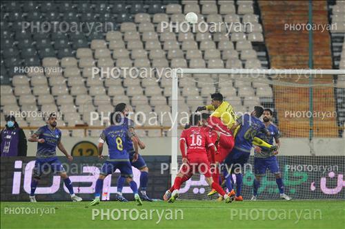  پرسپولیس 1- گل گهر  1 (1400/08/15)