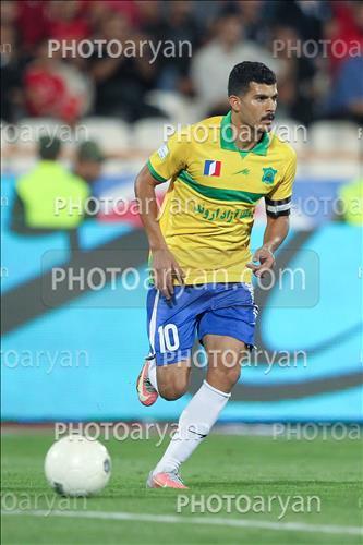 <span style='background: #33747a;box-shadow: 2px 3px 5px black;font-weight: 300;font-size: 10px;border-radius: 2px;margin: 2px;color: #fff;padding: 2px 5px;font - size: 10px;line - height: 22px; '>طالب ریکانی</span> 