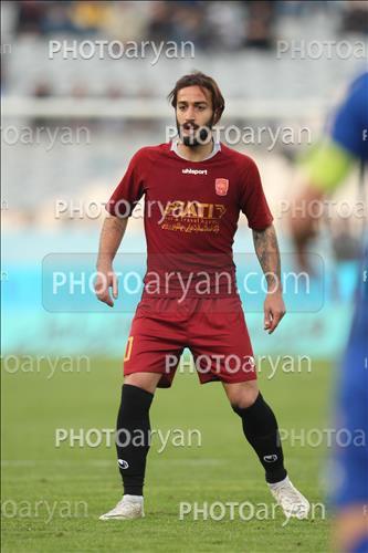 <span style='background: #33747a;box-shadow: 2px 3px 5px black;font-weight: 300;font-size: 10px;border-radius: 2px;margin: 2px;color: #fff;padding: 2px 5px;font - size: 10px;line - height: 22px; '>روح اله باقری</span> 