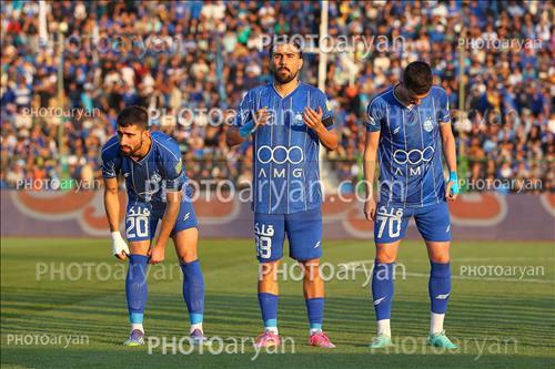 لیگ برترهفته 9،فصل 1404-1405 (دوره بیست و پنجم) ورزشگاه شهدای شهر قدس -جمعه 9 ابان ماه 1404 ، ساعت 16:30 -استقلال 3-الومینیوم اراک 1 -یاسر اسانی  در دقیقه 17 ،منیرالحدادی در دقیقه 45+2 و علیرضا کوشکی در دقیقه 65 برای استقلال و  رحمان جعفری در دقیقه  52 (پنالتی)  برای الومینیوم گلزنی کزدند.