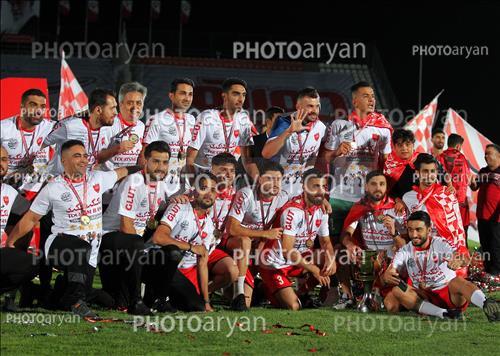 <span style='background: #33747a;box-shadow: 2px 3px 5px black;font-weight: 300;font-size: 10px;border-radius: 2px;margin: 2px;color: #fff;padding: 2px 5px;font - size: 10px;line - height: 22px; '>امیر محمد یوسفی</span> <span style='background: #33747a;box-shadow: 2px 3px 5px black;font-weight: 300;font-size: 10px;border-radius: 2px;margin: 2px;color: #fff;padding: 2px 5px;font - size: 10px;line - height: 22px; '>احمد نورالهی</span> <span style='background: #33747a;box-shadow: 2px 3px 5px black;font-weight: 300;font-size: 10px;border-radius: 2px;margin: 2px;color: #fff;padding: 2px 5px;font - size: 10px;line - height: 22px; '>سیامک نعمتی</span> 