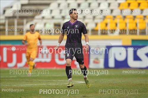 <span style='background: #33747a;box-shadow: 2px 3px 5px black;font-weight: 300;font-size: 10px;border-radius: 2px;margin: 2px;color: #fff;padding: 2px 5px;font - size: 10px;line - height: 22px; '>ادریس رحمانی</span> 