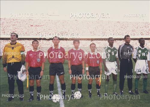 <span style='background: #33747a;box-shadow: 2px 3px 5px black;font-weight: 300;font-size: 10px;border-radius: 2px;margin: 2px;color: #fff;padding: 2px 5px;font - size: 10px;line - height: 22px; '>Mohamed Al-Deayea</span> <span style='background: #33747a;box-shadow: 2px 3px 5px black;font-weight: 300;font-size: 10px;border-radius: 2px;margin: 2px;color: #fff;padding: 2px 5px;font - size: 10px;line - height: 22px; '>احمدرضا عابدزاده Ahmad Reza Abedzadeh</span> 