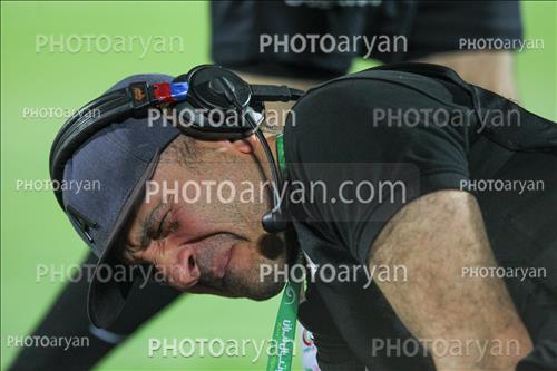 <span style='background: #33747a;box-shadow: 2px 3px 5px black;font-weight: 300;font-size: 10px;border-radius: 2px;margin: 2px;color: #fff;padding: 2px 5px;font - size: 10px;line - height: 22px; '>فیلمبردار</span> 