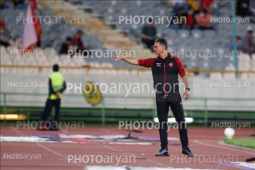 <span style='background: #33747a;box-shadow: 2px 3px 5px black;font-weight: 300;font-size: 10px;border-radius: 2px;margin: 2px;color: #fff;padding: 2px 5px;font - size: 10px;line - height: 22px; '>حمید مطهری</span> 