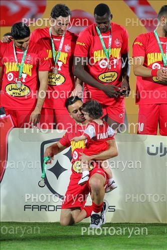 <span style='background: #33747a;box-shadow: 2px 3px 5px black;font-weight: 300;font-size: 10px;border-radius: 2px;margin: 2px;color: #fff;padding: 2px 5px;font - size: 10px;line - height: 22px; '>شیخ دیاباته  cheick tidiane diabaté</span> <span style='background: #33747a;box-shadow: 2px 3px 5px black;font-weight: 300;font-size: 10px;border-radius: 2px;margin: 2px;color: #fff;padding: 2px 5px;font - size: 10px;line - height: 22px; '>سروش رفیعی</span> <span style='background: #33747a;box-shadow: 2px 3px 5px black;font-weight: 300;font-size: 10px;border-radius: 2px;margin: 2px;color: #fff;padding: 2px 5px;font - size: 10px;line - height: 22px; '>گیورگی گولسیانی Giorgi Gvelesiani</span> 