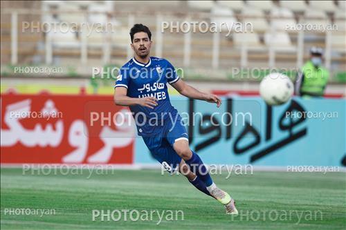 <span style='background: #33747a;box-shadow: 2px 3px 5px black;font-weight: 300;font-size: 10px;border-radius: 2px;margin: 2px;color: #fff;padding: 2px 5px;font - size: 10px;line - height: 22px; '>صبحان خاقانی</span> 