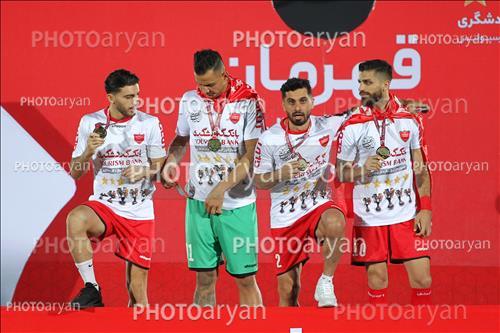 <span style='background: #33747a;box-shadow: 2px 3px 5px black;font-weight: 300;font-size: 10px;border-radius: 2px;margin: 2px;color: #fff;padding: 2px 5px;font - size: 10px;line - height: 22px; '>مهدی مهدیخانی</span> <span style='background: #33747a;box-shadow: 2px 3px 5px black;font-weight: 300;font-size: 10px;border-radius: 2px;margin: 2px;color: #fff;padding: 2px 5px;font - size: 10px;line - height: 22px; '>امید عالیشاه</span> <span style='background: #33747a;box-shadow: 2px 3px 5px black;font-weight: 300;font-size: 10px;border-radius: 2px;margin: 2px;color: #fff;padding: 2px 5px;font - size: 10px;line - height: 22px; '>ميلاد سرلک چيوا</span> 