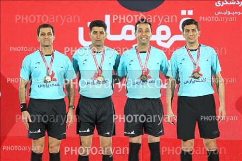 <span style='background: #33747a;box-shadow: 2px 3px 5px black;font-weight: 300;font-size: 10px;border-radius: 2px;margin: 2px;color: #fff;padding: 2px 5px;font - size: 10px;line - height: 22px; '>موعود بنیادی فر</span> 