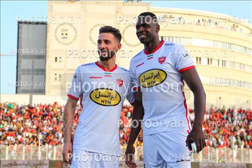 <span style='background: #33747a;box-shadow: 2px 3px 5px black;font-weight: 300;font-size: 10px;border-radius: 2px;margin: 2px;color: #fff;padding: 2px 5px;font - size: 10px;line - height: 22px; '>شیخ دیاباته  cheick tidiane diabaté</span> <span style='background: #33747a;box-shadow: 2px 3px 5px black;font-weight: 300;font-size: 10px;border-radius: 2px;margin: 2px;color: #fff;padding: 2px 5px;font - size: 10px;line - height: 22px; '>مهدی عبدی</span> 