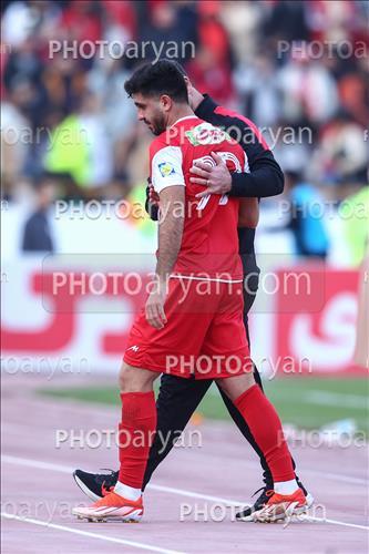 <span style='background: #33747a;box-shadow: 2px 3px 5px black;font-weight: 300;font-size: 10px;border-radius: 2px;margin: 2px;color: #fff;padding: 2px 5px;font - size: 10px;line - height: 22px; '>محمد خدا بنده لو</span> 