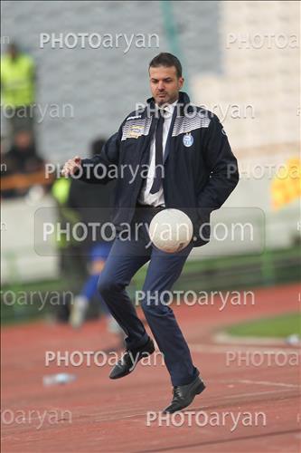 <span style='background: #33747a;box-shadow: 2px 3px 5px black;font-weight: 300;font-size: 10px;border-radius: 2px;margin: 2px;color: #fff;padding: 2px 5px;font - size: 10px;line - height: 22px; '>آندرا استراماچیونی Andrea Stramaccioni</span> 